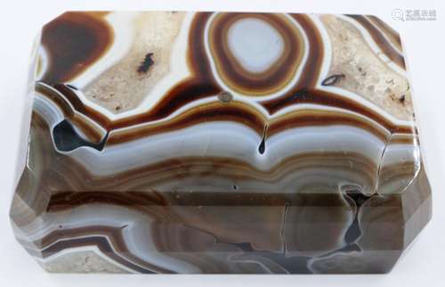 A large laced and heavily banded manao brown agate block, 13...