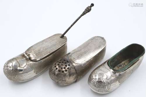An unusual Qing Dynasty three piece export silver cruet, nov...
