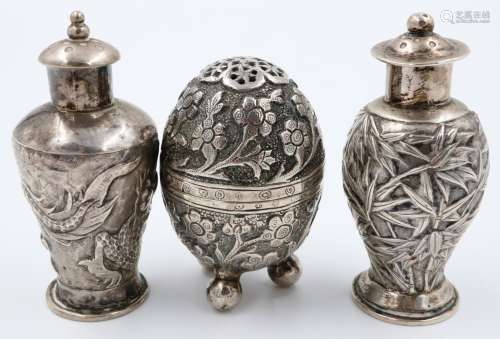 Two export silver pepperettes of typical design, together wi...