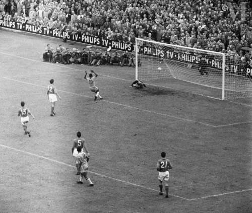 Pelé, Coupe du monde 1958, Suède