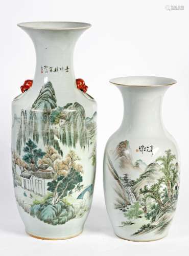 Chine, XIX-XXe siècleDeux vases en porcelaine à décor en éma...