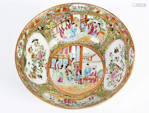 Chine, XIXe siècleBol en porcelaine de Canton à décor en éma...