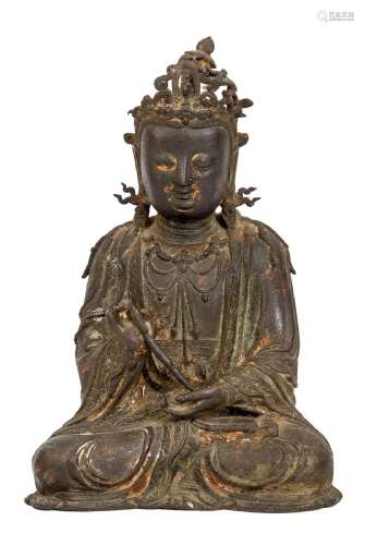 Chine, Epoque Ming (1368-1644)Statue de Guanyin en bronze pa...