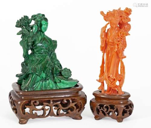 Chine, XXe siècleLot de deux petites sculptures en corail et...