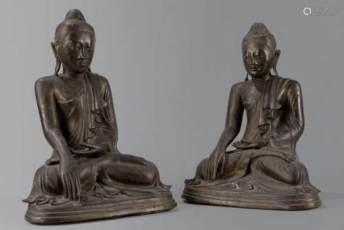 Two seated bronze Buddha. Burma, 19th century