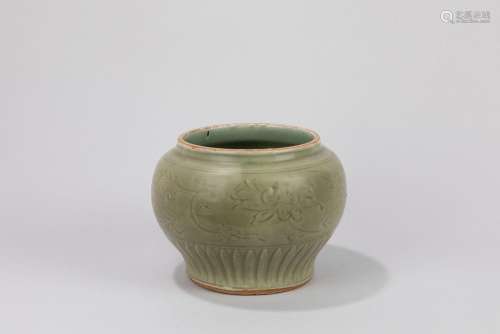 A Longquan celadon vase. China, Ming dynasty, 15th/16th cent...
