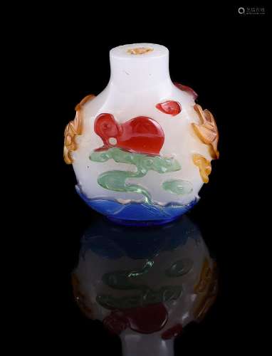 A Chinese multi-colour overlay glass snuff bottle