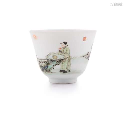 A Chinese famille verte wine cup