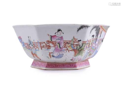 A Chinese famille rose hexagonal fruit bowl