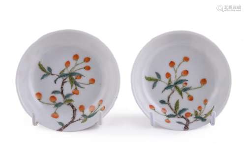 A pair of Chinese famille verte saucers