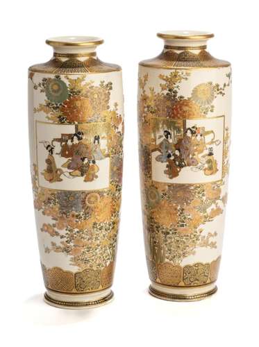 A PAIR OF JAPANESE SATSUMA VASES