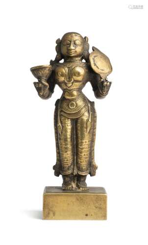 A BRONZE FIGURE OF A GODDESS