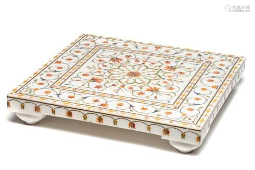 A MUGHAL STYLE PIETRA DURA INLAID MARBLE FOOTSTOOL