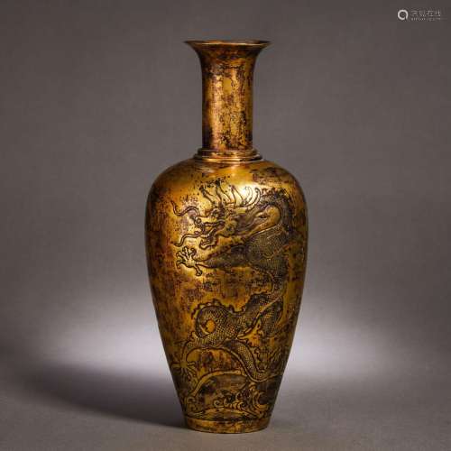 A Chinese Bronze-gilt Vase
