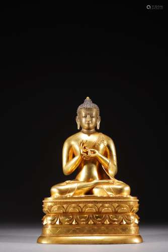 清代 蒙古造铜鎏金释迦牟尼佛坐像