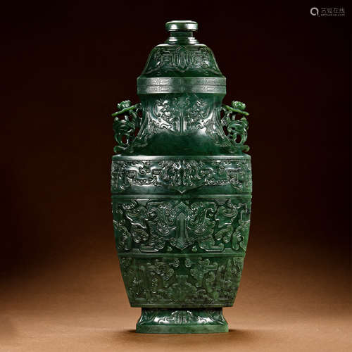 CHINESE QING DYNASTY HETIAN JASPER VASE