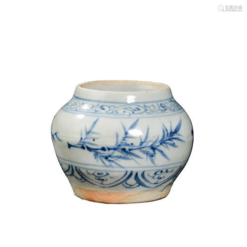 CHINESE YUAN DYNASTY BLUE AND WHITE JAR