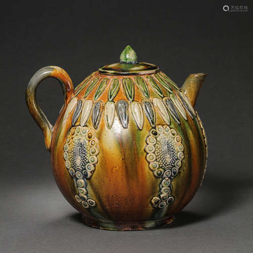 CHINESE TANG DYNASTY THREE-COLOR POT