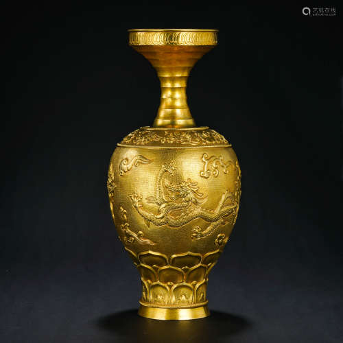 CHINESE TANG DYNASTY PURE GOLD VASE