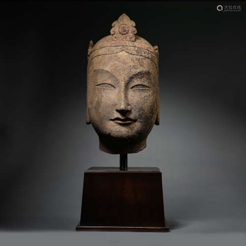 STONE CARVED BUDDHA HEAD IN NORTHERN WEI DYNASTY, CHINA