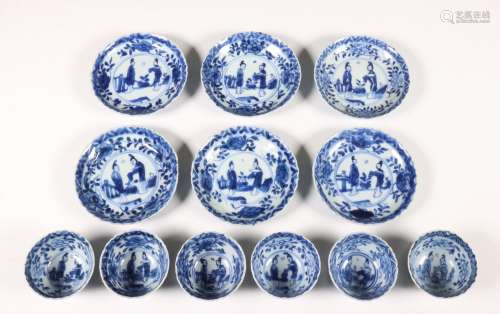 China, twee sets blauw-wit porseleinen koppen en schotels, 1...