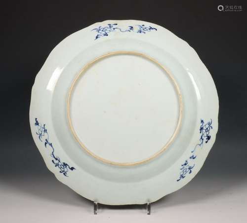 China, blauw-wit porseleinen schotel, Qianlong periode (1736...