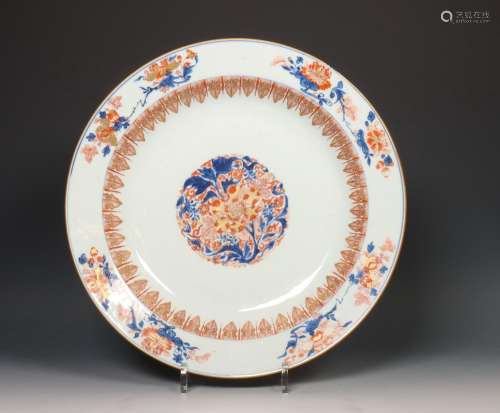 China, imari porseleinen schotel, vroeg 18e eeuw,