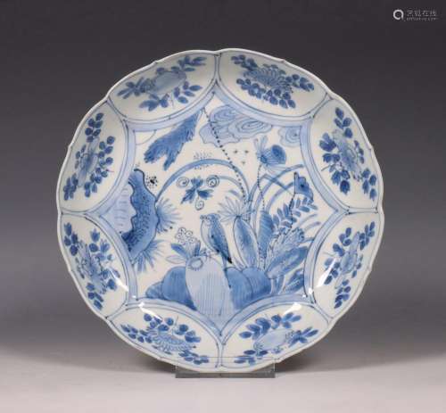 China, blauw-wit porseleinen bord, Wanli periode (1573-1620)...