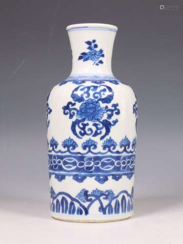 China, blauw-wit porseleinen vaas, Kangxi periode (1662-1722...