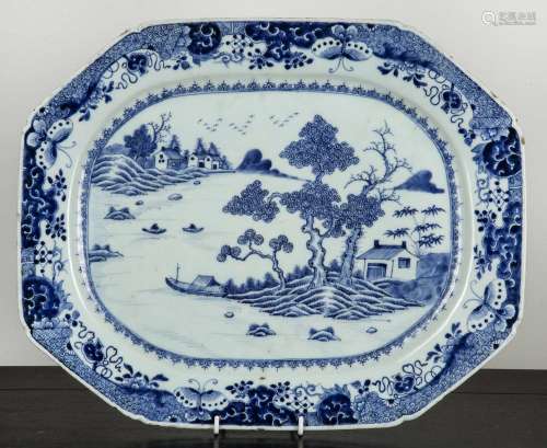 Large blue and white porcelain export meat plate Chinese, ea...