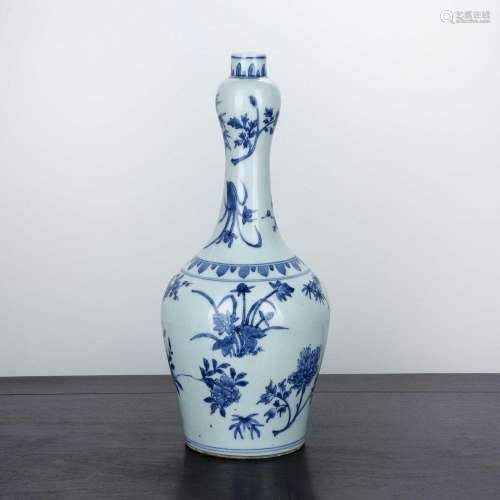 Blue and white vase Chinese of transitional style, the compr...