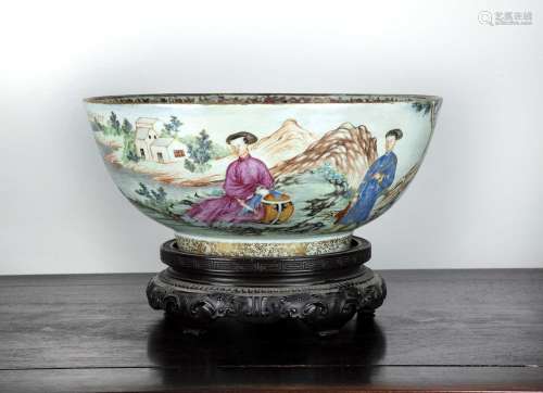 Large mandarin porcelain punch bowl Chinese, Qianlong period...
