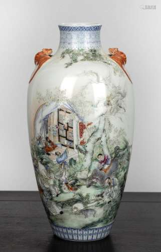 Polychrome porcelain vase Chinese, Republic period painted w...