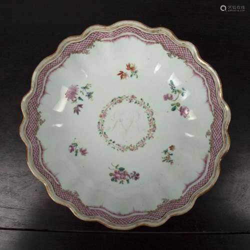 Famille rose dish Chinese, 18th Century decorated to the cen...