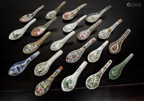 Group of twenty porcelain spoons Chinese, 19th/20th Century ...