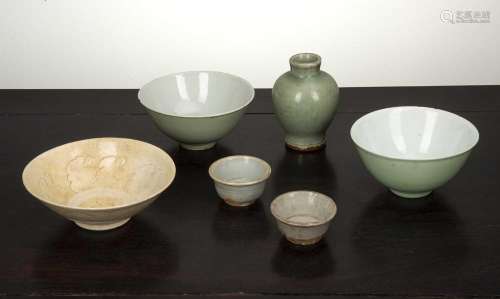 Group of pieces Chinese including a Dingyao bowl with incise...