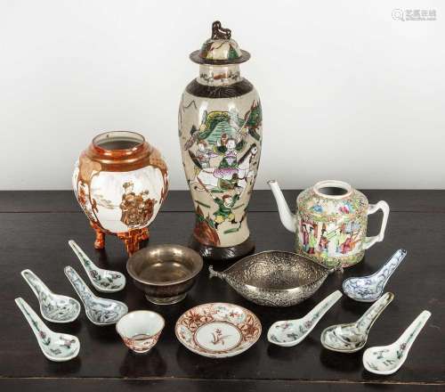Group of porcelain Chinese and Japanese to include a Canton ...