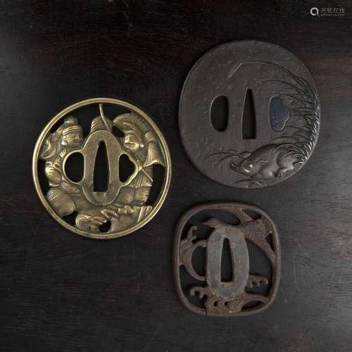 Three tsubas Japanese, 18th/19th Century to include a sentok...