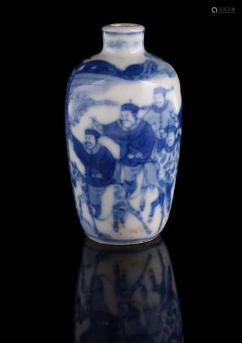 A Chinese porcelain blue and white snuff bottle