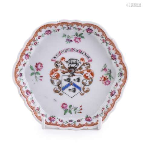 A Chinese Export Armorial Famille Rose spoon tray