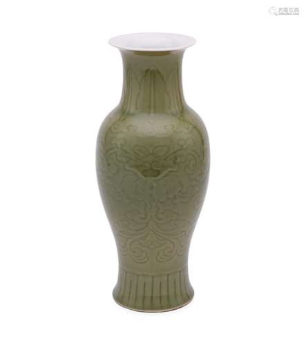 A Chinese 'yaozhou' style vase