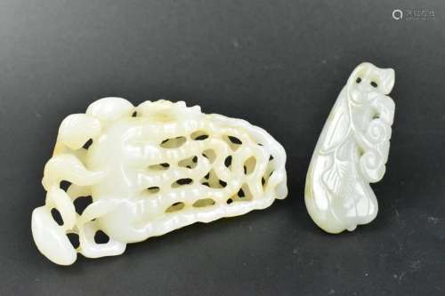 2 Chinese Jade Carved Toggles