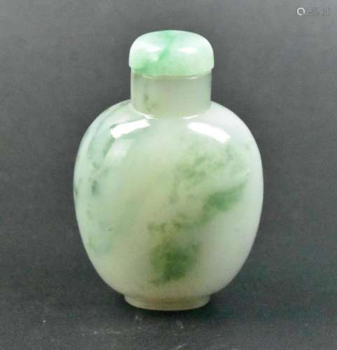 Chinese Jadeite Carved Snuff Bottle