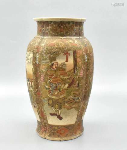 Japanese Satuma Vase w/ Samurai,Meiji Period