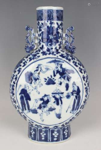 A Chinese blue and white moonflask