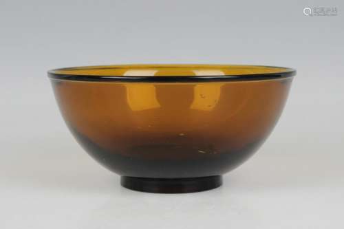 A Chinese Peking amber glass bowl