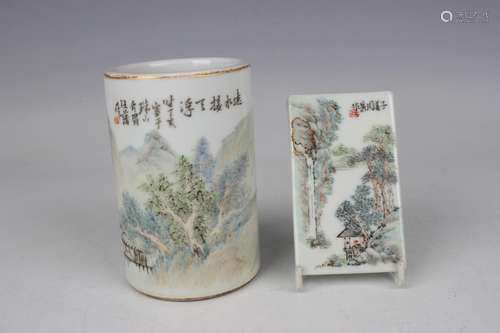 A Chinese porcelain brush pot