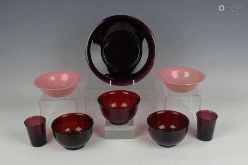 A small group of Chinese Peking glass