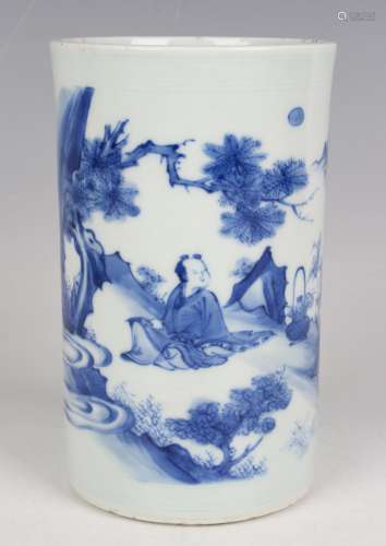 A Chinese Transitional style blue and white porcelain brushp...