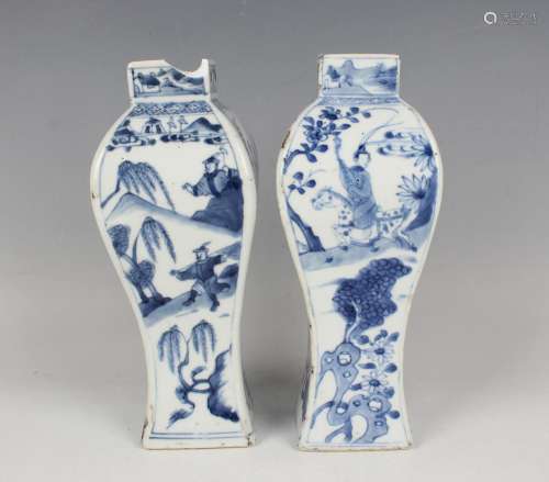 A pair of Chinese blue and white export porcelain vases